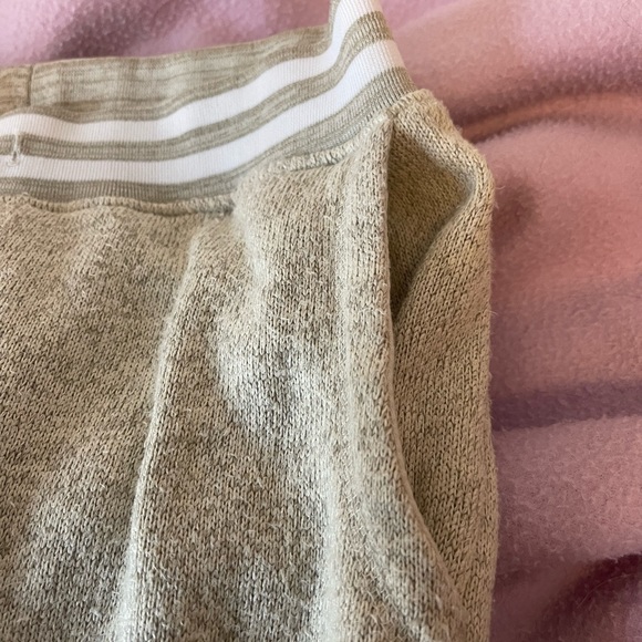 Sweatpants - Picture 4 of 6